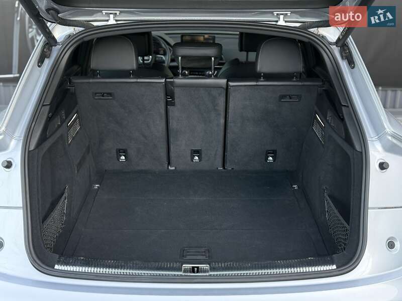 Внедорожник / Кроссовер Audi SQ5 2022 в Львове фото 33 Внедорожник / Кроссовер Audi SQ5 2022 в Львове