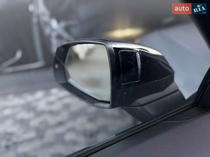 Внедорожник / Кроссовер Audi SQ5 2022 в Львове фото 41 Внедорожник / Кроссовер Audi SQ5 2022 в Львове