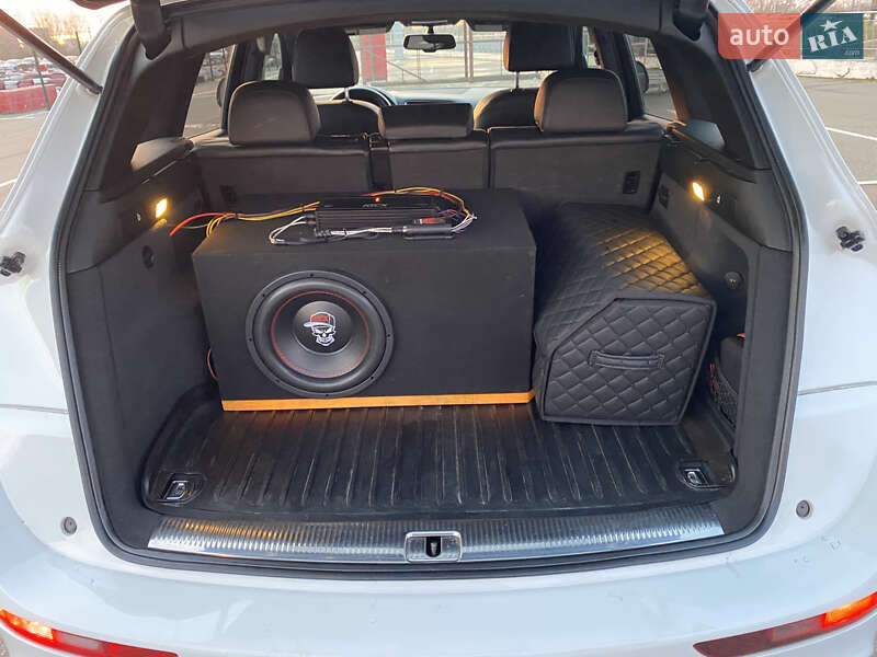 Внедорожник / Кроссовер Audi SQ5 2013 в Киеве