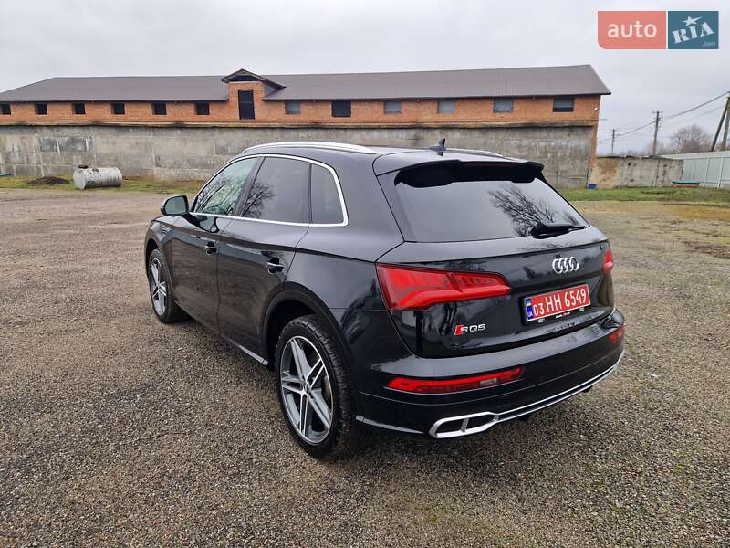 Внедорожник / Кроссовер Audi SQ5 2018 в Полтаве