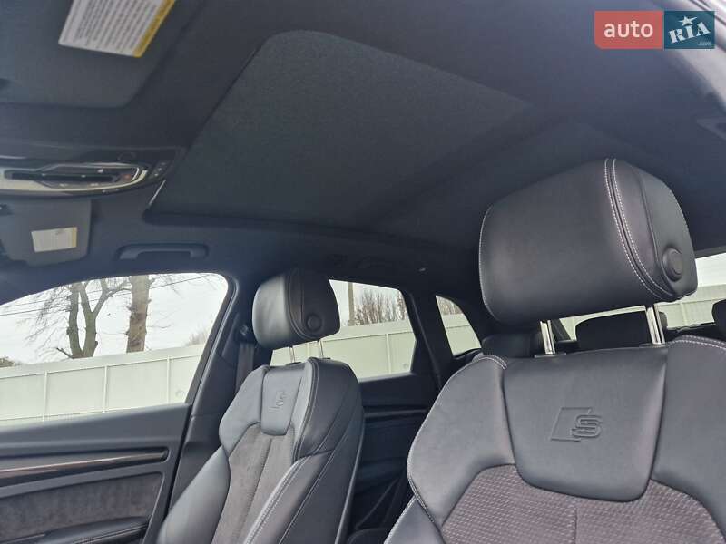 Внедорожник / Кроссовер Audi SQ5 2018 в Полтаве