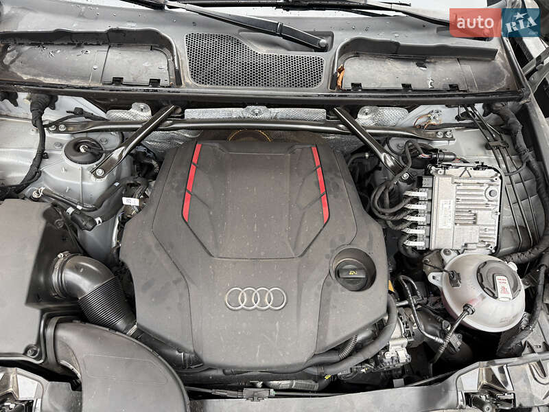 Внедорожник / Кроссовер Audi SQ5 2022 в Нововолынске фото 18 Внедорожник / Кроссовер Audi SQ5 2022 в Нововолынске