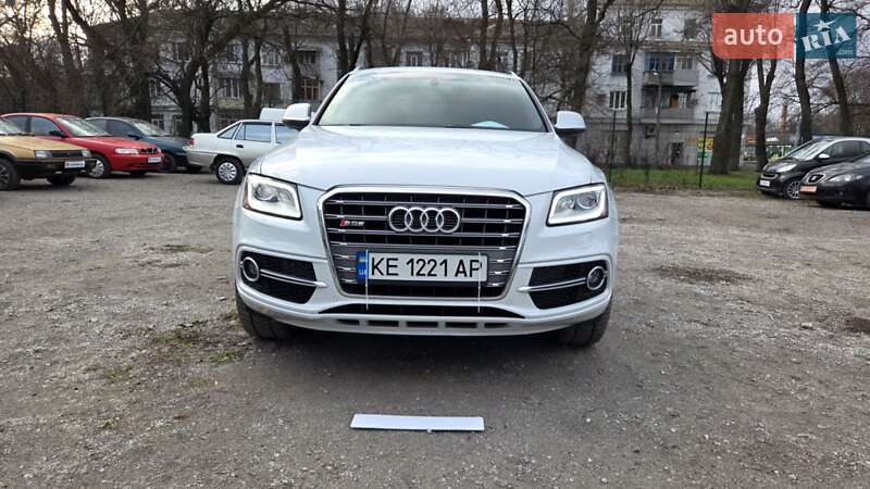 Audi SQ5 2014