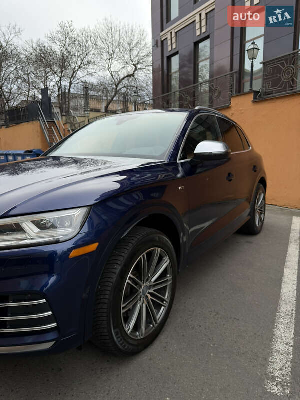 Позашляховик / Кросовер Audi SQ5 2018 в Одесі