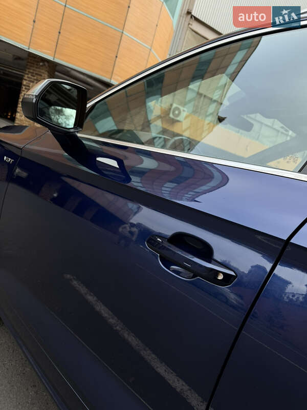 Позашляховик / Кросовер Audi SQ5 2018 в Одесі