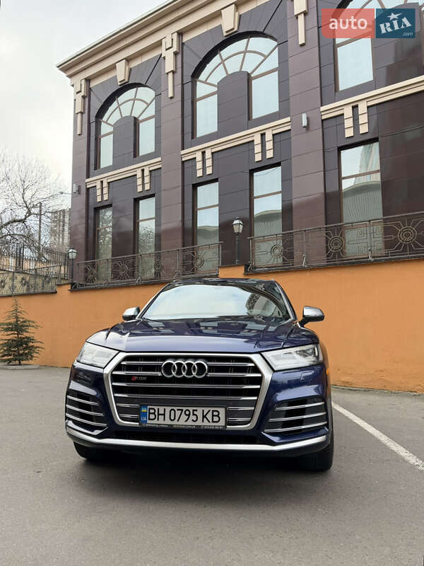 Позашляховик / Кросовер Audi SQ5 2018 в Одесі