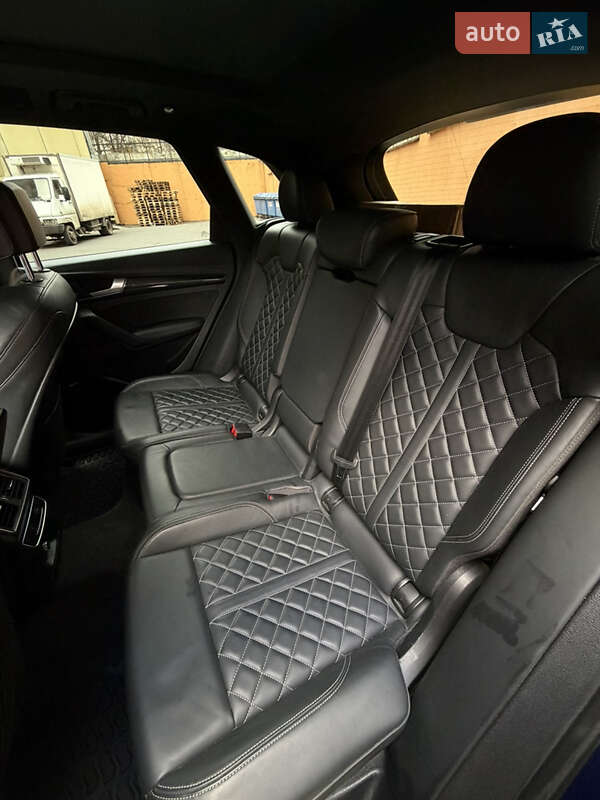 Позашляховик / Кросовер Audi SQ5 2018 в Одесі