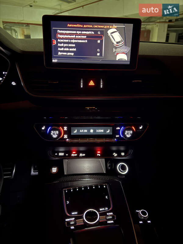 Позашляховик / Кросовер Audi SQ5 2017 в Києві фото 31 Позашляховик / Кросовер Audi SQ5 2017 в Києві