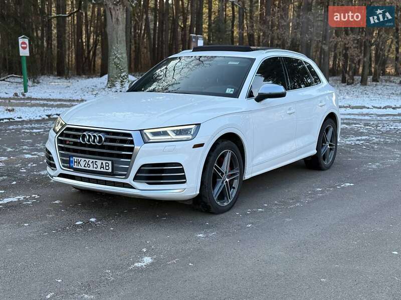 Внедорожник / Кроссовер Audi SQ5 2019 в Ровно