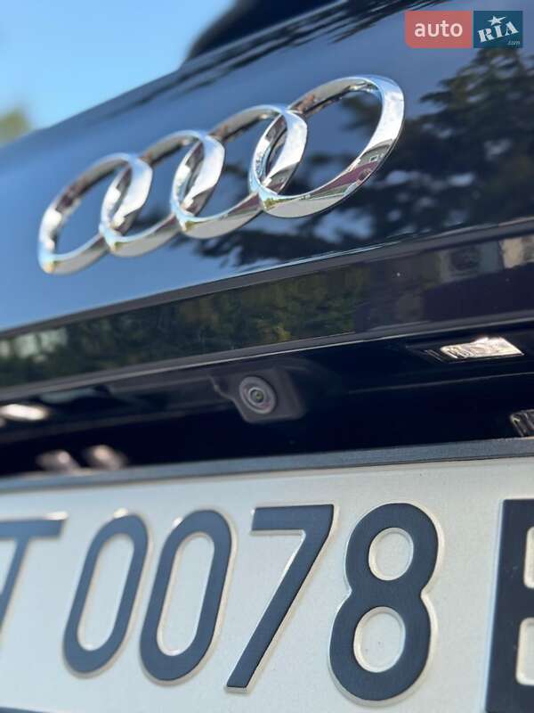 Позашляховик / Кросовер Audi SQ5 2018 в Городенці