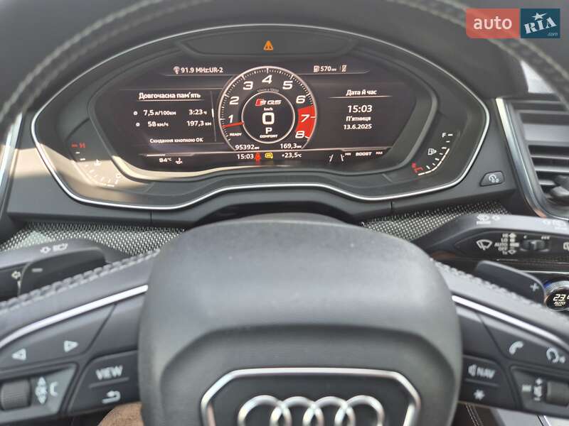 Внедорожник / Кроссовер Audi SQ5 2018 в Городенке