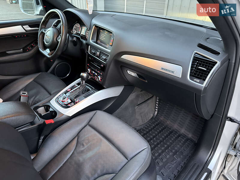 Внедорожник / Кроссовер Audi SQ5 2014 в Ковеле