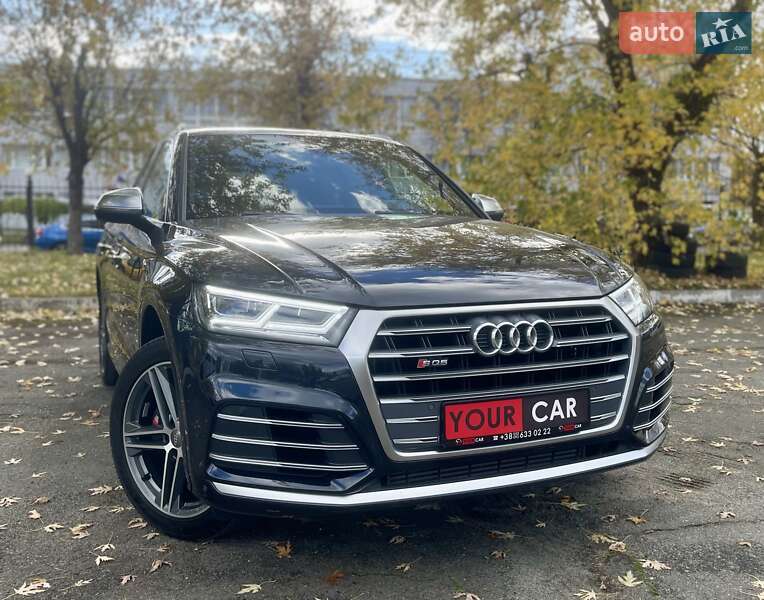 Внедорожник / Кроссовер Audi SQ5 2019 в Киеве