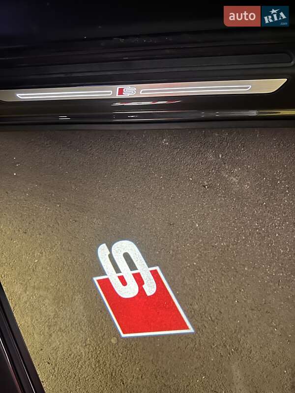 Внедорожник / Кроссовер Audi SQ5 2022 в Одессе