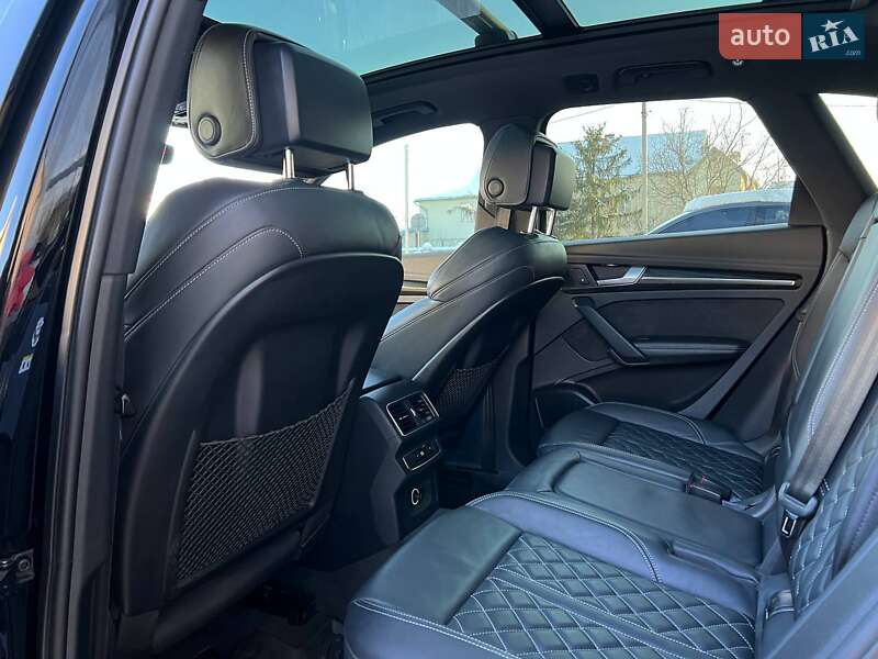 Позашляховик / Кросовер Audi SQ5 2018 в Івано-Франківську