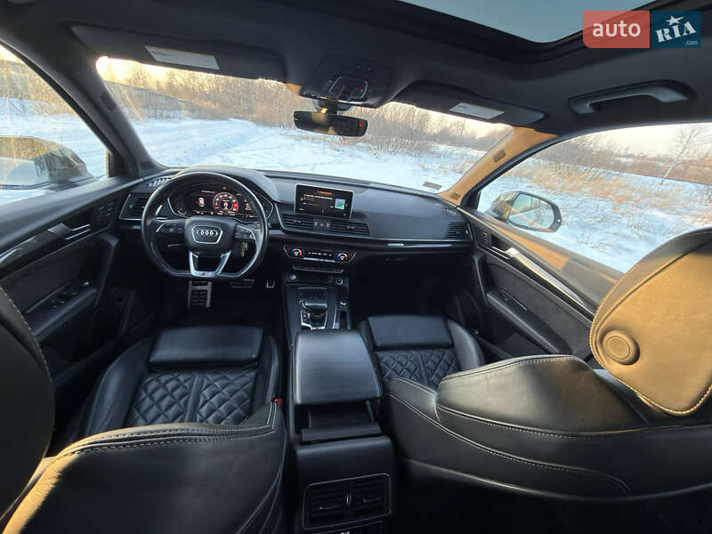 Внедорожник / Кроссовер Audi SQ5 2018 в Долине