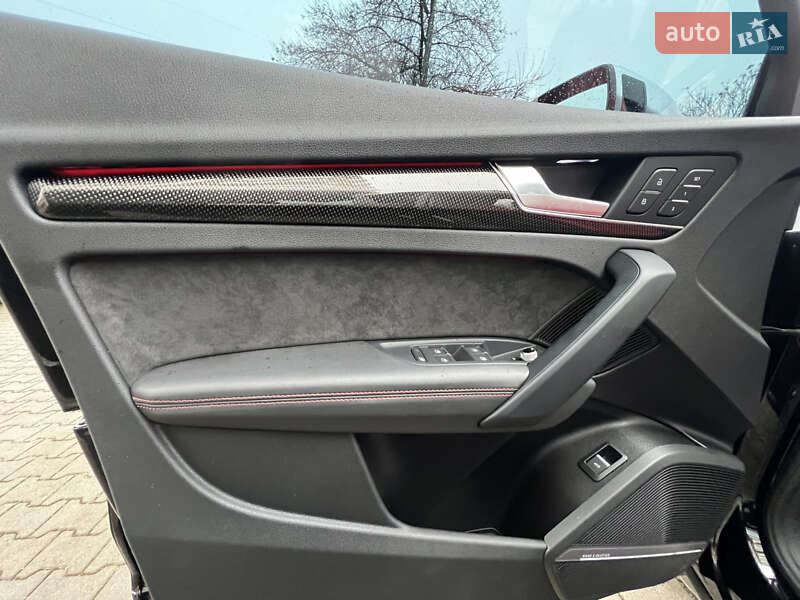 Позашляховик / Кросовер Audi SQ5 2020 в Одесі
