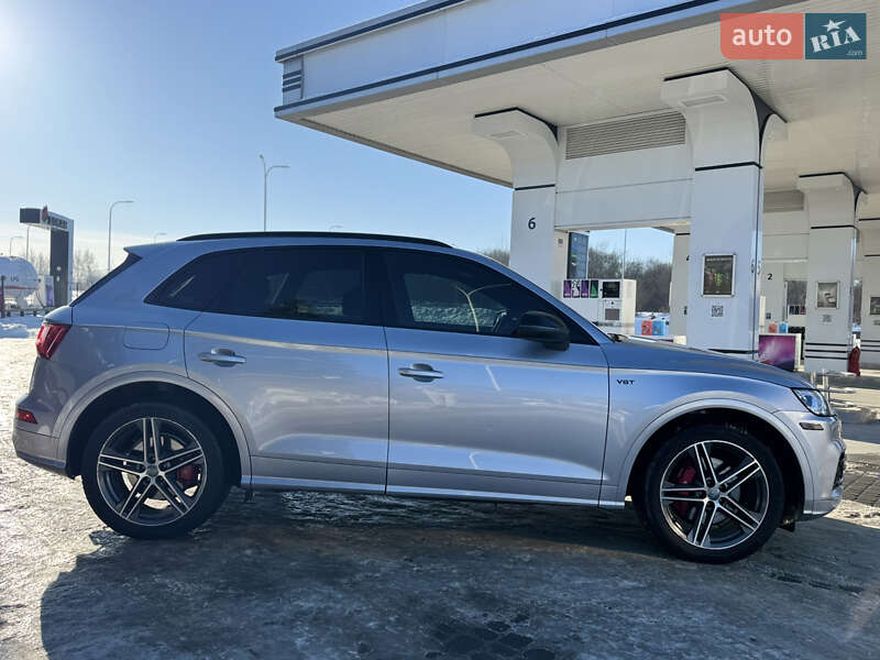 Позашляховик / Кросовер Audi SQ5 2018 в Львові