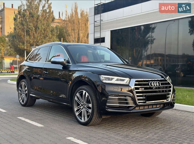 Внедорожник / Кроссовер Audi SQ5 2018 в Одессе