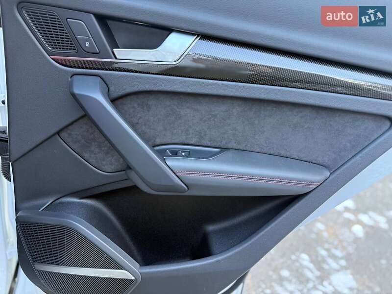 Позашляховик / Кросовер Audi SQ5 2019 в Рівному фото 17 Позашляховик / Кросовер Audi SQ5 2019 в Рівному