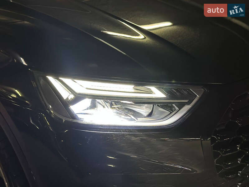 Позашляховик / Кросовер Audi SQ5 2022 в Дніпрі