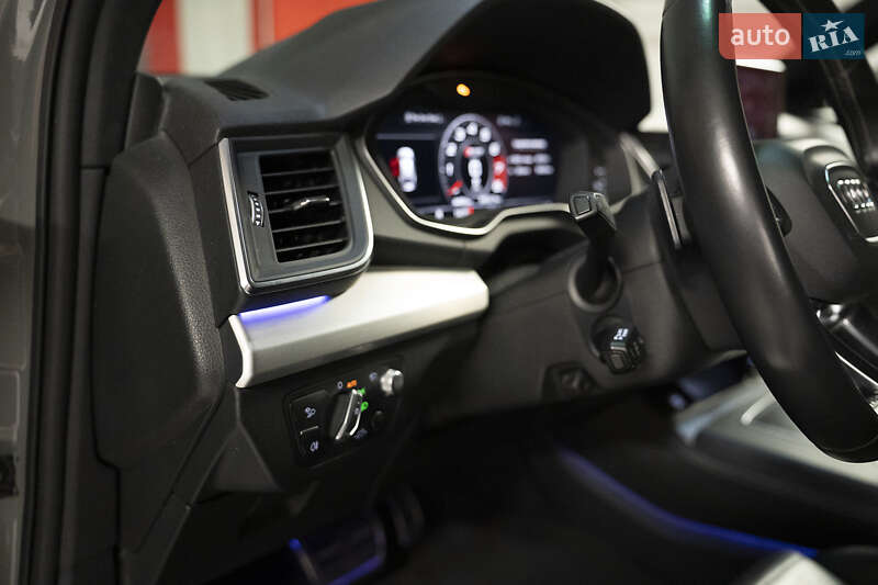 Позашляховик / Кросовер Audi SQ5 2019 в Полтаві фото 33 Позашляховик / Кросовер Audi SQ5 2019 в Полтаві