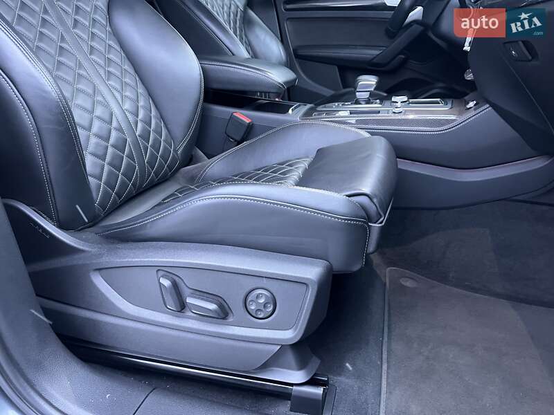 Позашляховик / Кросовер Audi SQ5 2018 в Житомирі фото 27 Позашляховик / Кросовер Audi SQ5 2018 в Житомирі