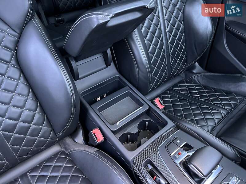 Позашляховик / Кросовер Audi SQ5 2018 в Житомирі фото 35 Позашляховик / Кросовер Audi SQ5 2018 в Житомирі