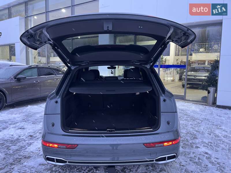 Позашляховик / Кросовер Audi SQ5 2018 в Житомирі фото 37 Позашляховик / Кросовер Audi SQ5 2018 в Житомирі