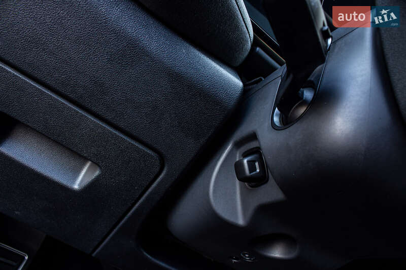 Внедорожник / Кроссовер Audi SQ5 2025 в Львове