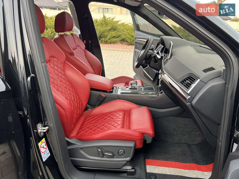 Позашляховик / Кросовер Audi SQ5 2020 в Одесі фото 26 Позашляховик / Кросовер Audi SQ5 2020 в Одесі