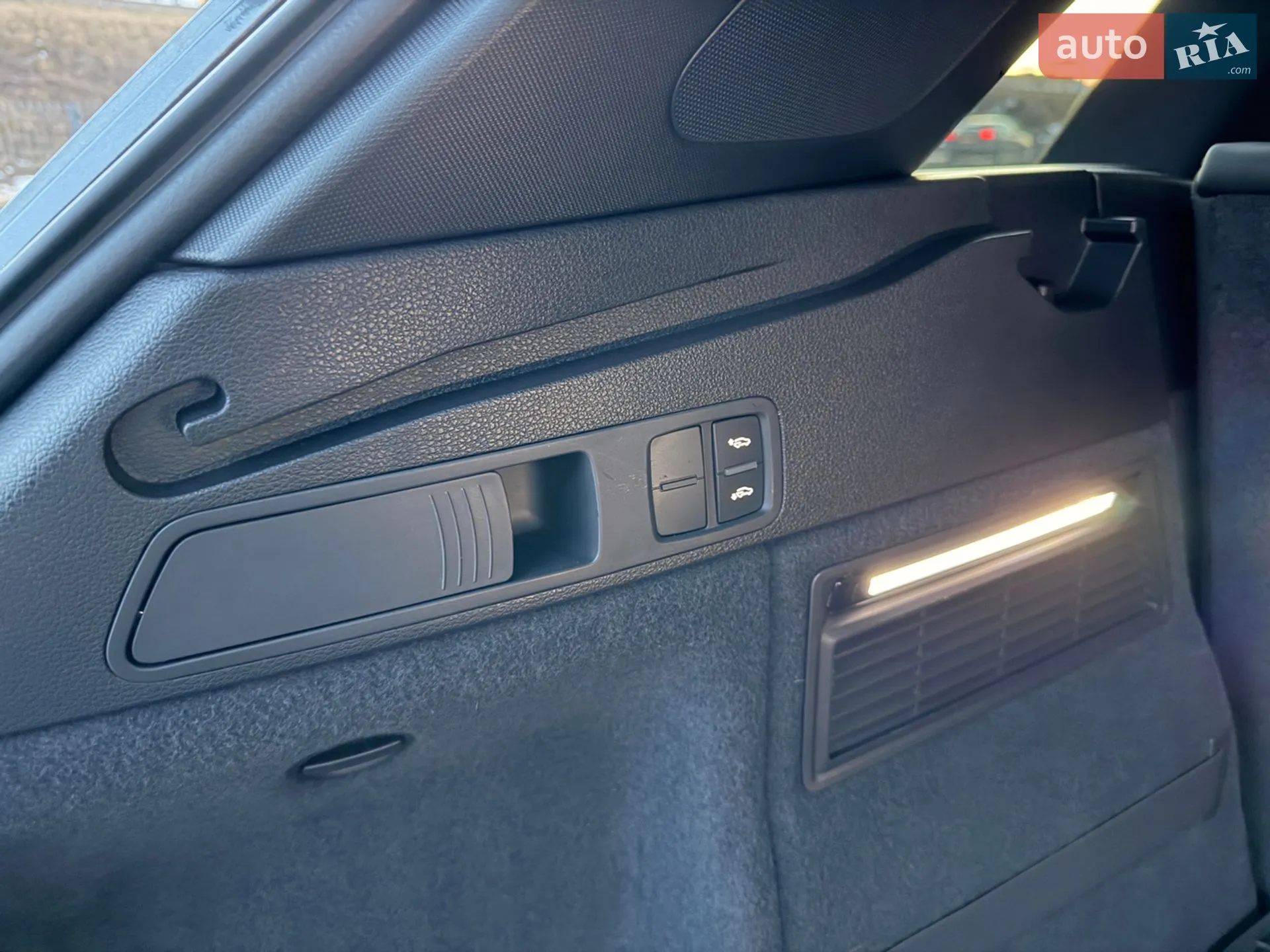 2018 Audi SQ5 - мініатюра 41