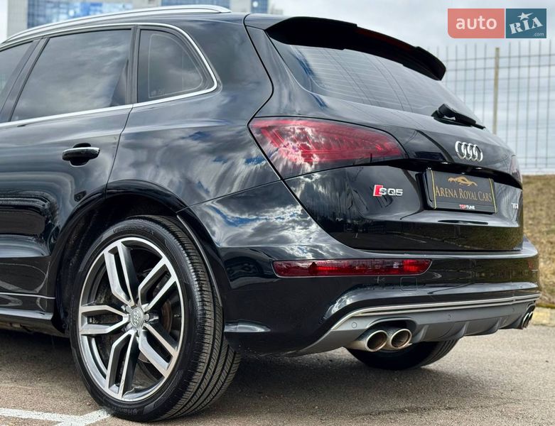 Внедорожник / Кроссовер Audi SQ5 2015 в Киеве