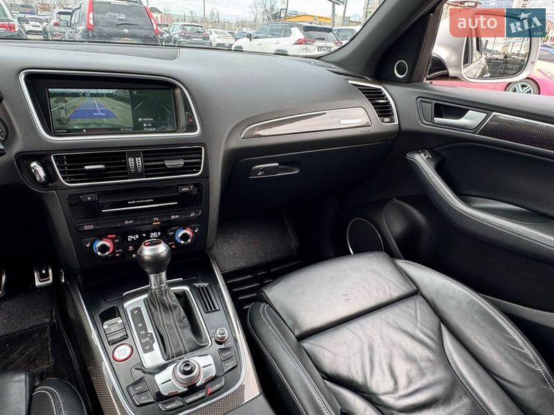 Внедорожник / Кроссовер Audi SQ5 2015 в Киеве