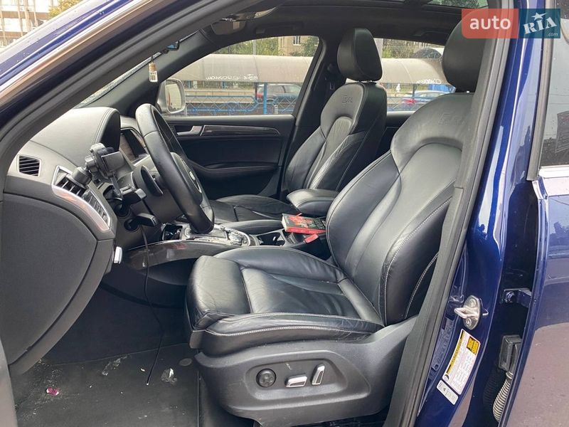 Внедорожник / Кроссовер Audi SQ5 2013 в Киеве