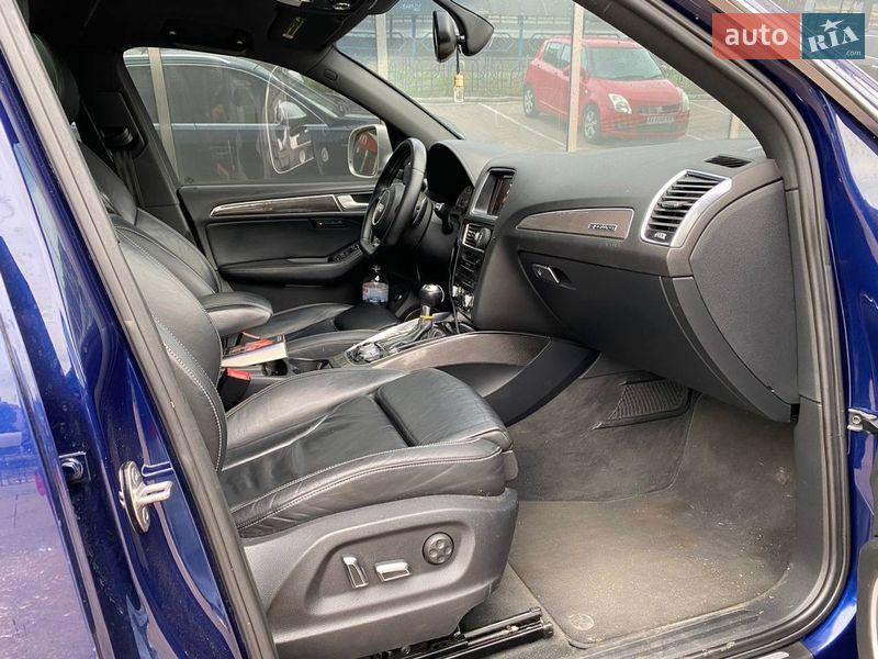 Внедорожник / Кроссовер Audi SQ5 2013 в Киеве