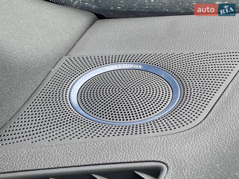 Внедорожник / Кроссовер Audi SQ5 2013 в Киеве