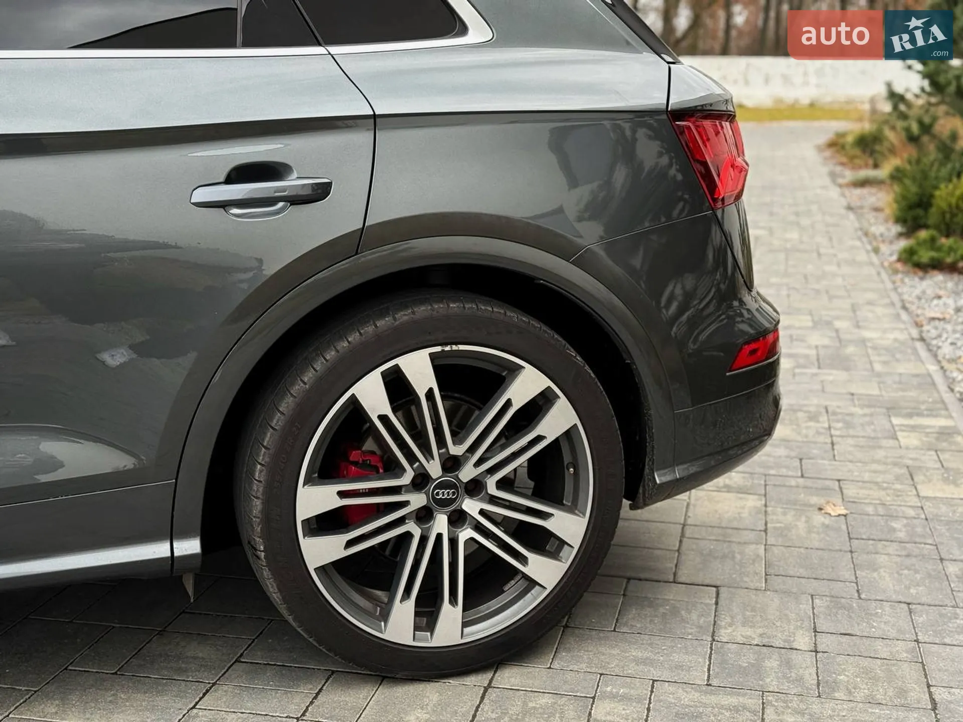 2017 Audi SQ5 - мініатюра 8