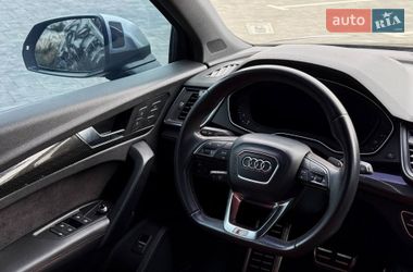 Позашляховик / Кросовер Audi SQ5 2017 в Луцьку