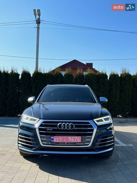 Внедорожник / Кроссовер Audi SQ5 2017 в Луцке