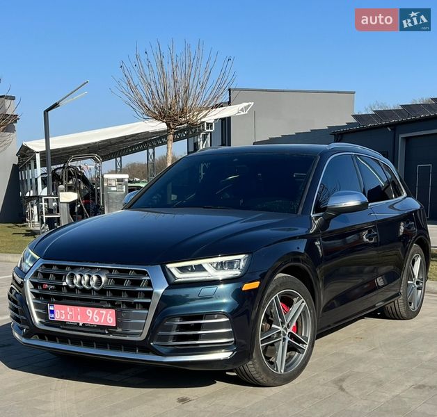 Внедорожник / Кроссовер Audi SQ5 2017 в Луцке