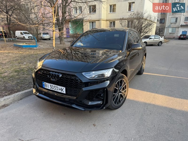 Audi SQ5 2022