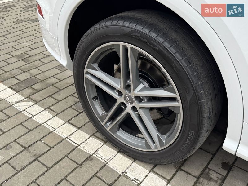 Внедорожник / Кроссовер Audi SQ5 2018 в Луцке фото 79 Внедорожник / Кроссовер Audi SQ5 2018 в Луцке