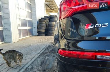 Внедорожник / Кроссовер Audi SQ5 2018 в Сумах