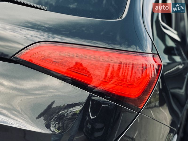 Внедорожник / Кроссовер Audi SQ5 2014 в Кременчуге