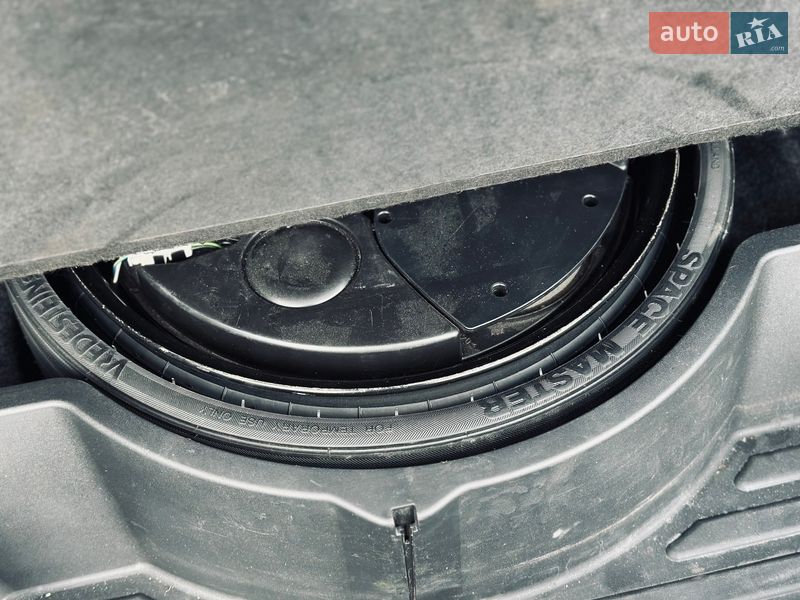 Внедорожник / Кроссовер Audi SQ5 2014 в Кременчуге