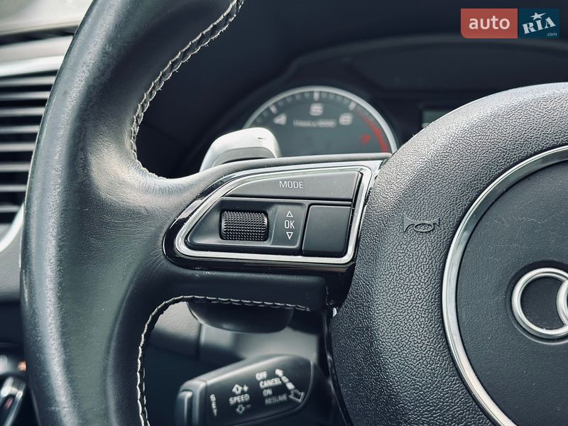 Внедорожник / Кроссовер Audi SQ5 2014 в Кременчуге