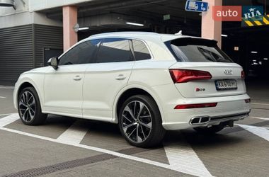 Внедорожник / Кроссовер Audi SQ5 2019 в Киеве