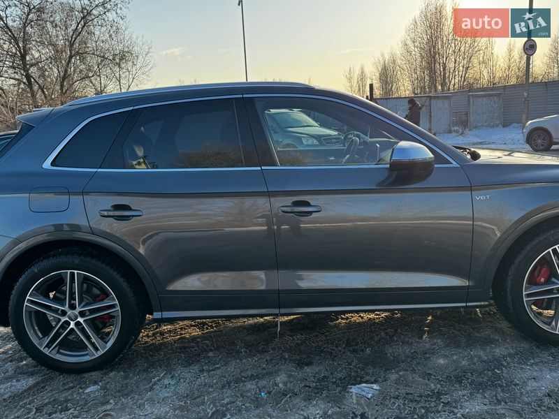 Внедорожник / Кроссовер Audi SQ5 2017 в Киеве