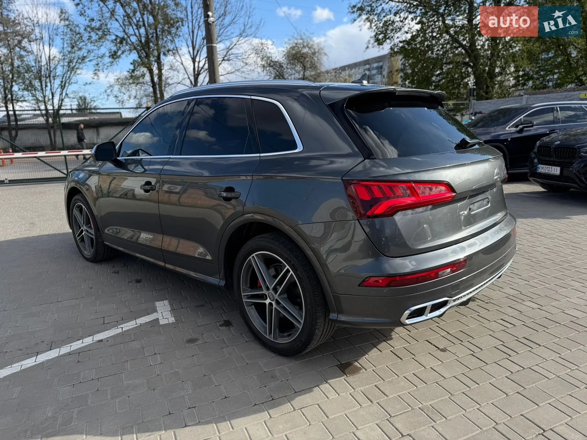 2019 Audi SQ5 - мініатюра 6
